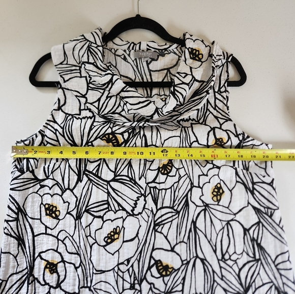 Habitat Clothes to Live In Sleeveless Tunic Cowl Daisy White Black Lagenlook - Picture 7 of 7